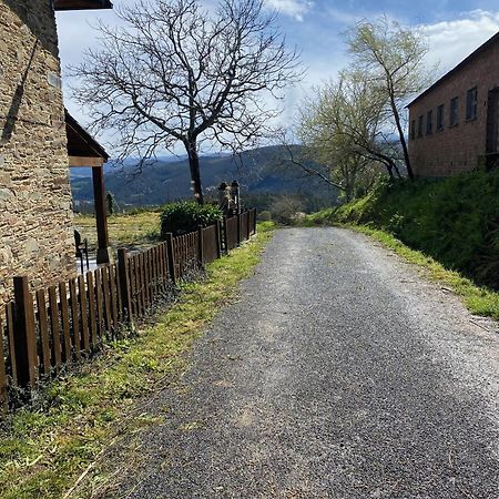 Villa Casita Feliz Entre Montanas Y Cerca Del Mar Trabada Esterno foto